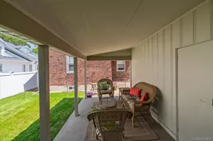 75 Wagg Ave, Malverne, NY 11565 - Photo 25
