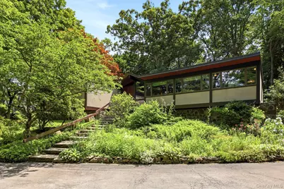 670 Long Hill Road W, Briarcliff Manor, NY 10510 - Photo 33