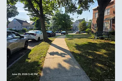 19607 Dunton Ave #1C, Hollis, NY 11423 - Photo 5