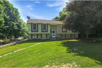 4 Riverside Drive, Pine Bush, NY 12566 - Photo 1
