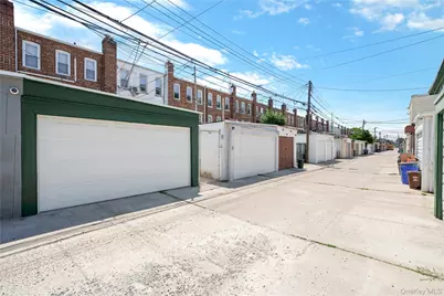 1934 E 29th Street #HSE, Brooklyn, NY 11229 - Photo 19