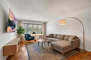 222 N Broadway, Yonkers, NY 10701 - Photo 11