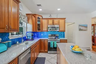 4 Pheasant Ct, Riverhead, NY 11901 - Photo 9