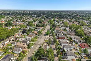 78-14 Langdale St, Floral Park, NY 11040 - Photo 47