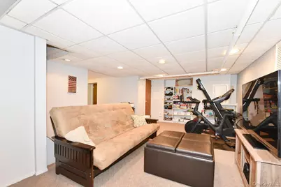 112 Cambridge Avenue, Garden City, NY 11530 - Photo 25