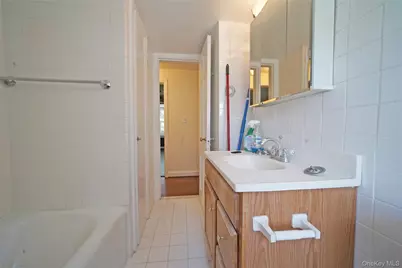 416 Ridgeway, White Plains, NY 10605 - Photo 11