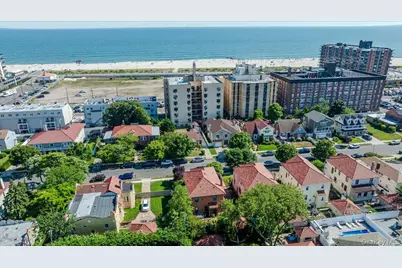 47 E Penn Street #Lower, Long Beach, NY 11561 - Photo 23