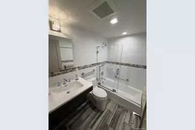47 E Penn Street #Lower, Long Beach, NY 11561 - Photo 15