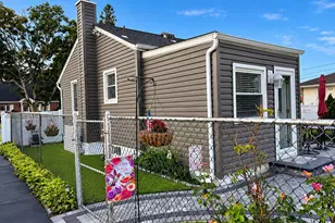 1467 4th St, West Babylon, NY 11704 - Photo 5