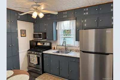 1467 4th Street, West Babylon, NY 11704 - Photo 15