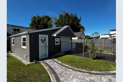 1467 4th Street, West Babylon, NY 11704 - Photo 7