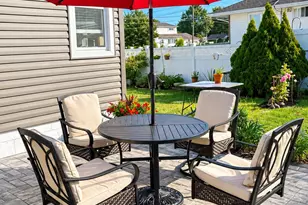 1467 4th St, West Babylon, NY 11704 - Photo 23
