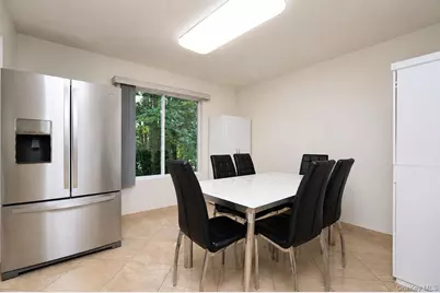 64 Amanda Court, New York, NY 10312 - Photo 21
