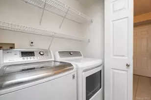 64 Amanda Ct, New York, NY 10312 - Photo 11