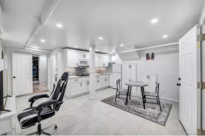 1651 Hering Avenue, Bronx, NY 10461 - Photo 37