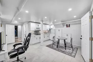 1651 Hering Ave, Bronx, NY 10461 - Photo 37