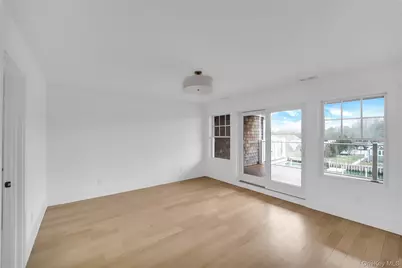 68 Foster Avenue #4, Hampton Bays, NY 11946 - Photo 13