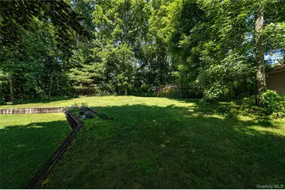 81 Manor Lane, Jamesport, NY 11947 - Photo 31