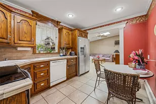 612 Hughes St, Bellmore, NY 11710 - Photo 9