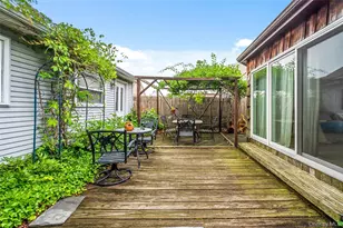 612 Hughes St, Bellmore, NY 11710 - Photo 17