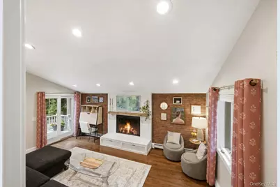 39 E Neck Road, Huntington, NY 11743 - Photo 13