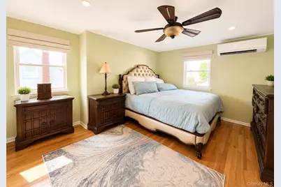 183 Lee Avenue, Hicksville, NY 11801 - Photo 15