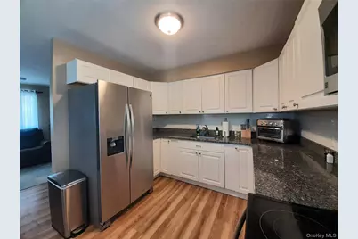 532 Washington Avenue, Newburgh, NY 12550 - Photo 3