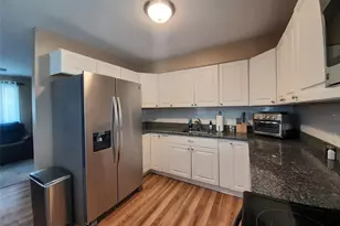 532 Washington Ave, Newburgh, NY 12550 - Photo 3