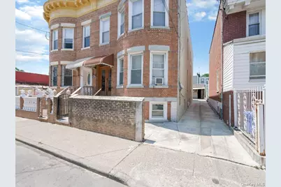 452 Lincoln Avenue #HSE, Brooklyn, NY 11208 - Photo 3