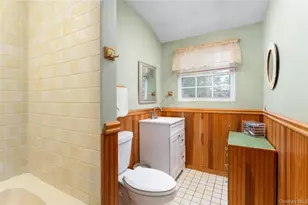203 Hall St, Port Jefferson Station, NY 11776 - Photo 13