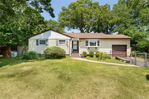 203 Hall St, Port Jefferson Station, NY 11776 - Photo 23