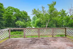 30 Smith Rd, Pleasant Valley, NY 12569 - Photo 9