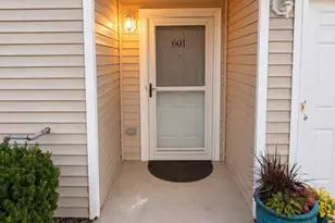 601 Commons Ln, Saugerties, NY 12477 - Photo 3