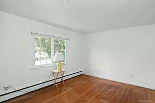 305 Nielson St, Dix Hills, NY 11746 - Photo 27