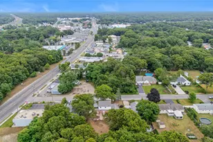 10 Windsor Pl, Shirley, NY 11967 - Photo 45