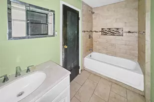 10 Windsor Pl, Shirley, NY 11967 - Photo 23