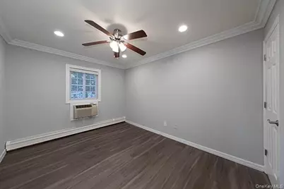 327 Brook Avenue #327-1A, Bay Shore, NY 11706 - Photo 7