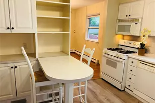 3 Altamont Ave, Sea Cliff, NY 11579 - Photo 3