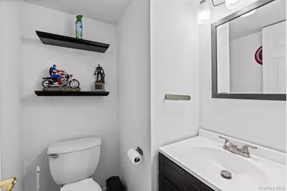 47 Barbara Drive, Centereach, NY 11720 - Photo 23