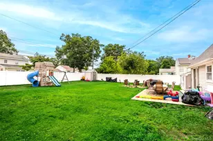 47 Barbara Dr, Centereach, NY 11720 - Photo 5