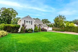 47 Barbara Dr, Centereach, NY 11720 - Photo 3