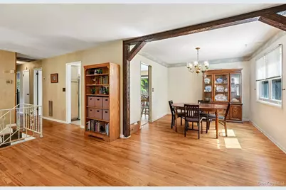 2 Cobblestone Road, Airmont, NY 10952 - Photo 9