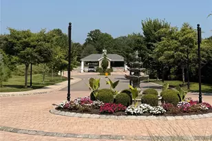 178 Summer Cir, East Northport, NY 11731 - Photo 41