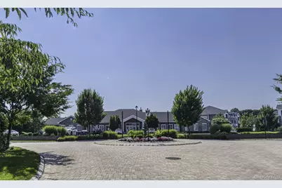 178 Summer Circle, East Northport, NY 11731 - Photo 29