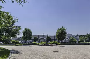 178 Summer Cir, East Northport, NY 11731 - Photo 29