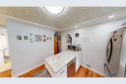 33 Academy Avenue, Sparrow Bush, NY 12780 - Photo 9