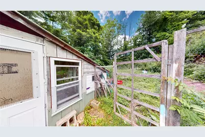 33 Academy Avenue, Sparrow Bush, NY 12780 - Photo 35