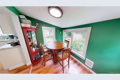33 Academy Avenue, Sparrow Bush, NY 12780 - Photo 5