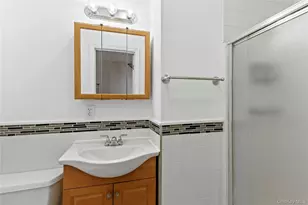 14 Bayville Ave, Bayville, NY 11709 - Photo 5