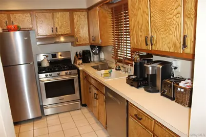 15 Hanley Avenue, Melville, NY 11747 - Photo 15